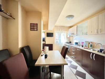 Apartament 3 camere | decomandat | 79 mp | zona Piata Marasti