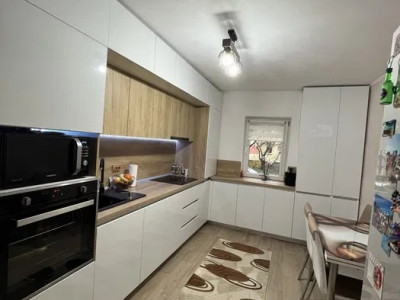 Apartament 3 camere | decomandat | 65mpu | zona Expo Transilvania