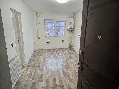 Apartament 1 camera | decomandat | 30mpu | zona Politia Baciu 