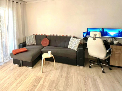 Apartament 2 camere | decomandat | 53 mpu | zona Vivo