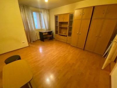 Garsoniera | 29 mpu+3 mp balcon | Etaj Intermediar | Zona BIG Manastur