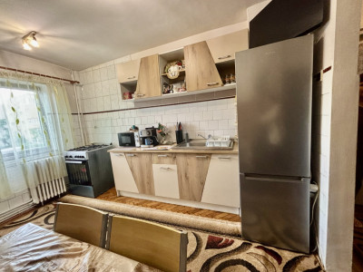 Apartament 3 camere | 64 MP | zona Brates Manastur 