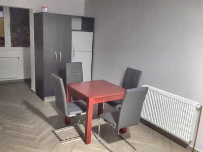Apartament 2 camere | Decomandat | 54 mpu | Zona Gh. Dima Zorilor