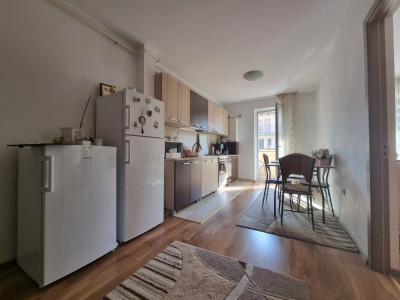 Apartament 2 camere | Parcare | 37 mpu | zona Eroilor Floresti