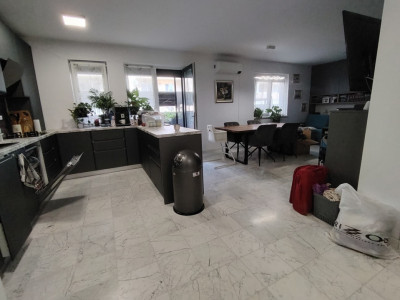Apartament 3 camere | Gradina | 2 Parcari | 66mpu | Sesul de Sus 