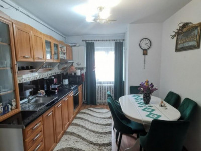 Apartament 2 camere | Decomandat | 50 mpu | Zona Regal Baciu