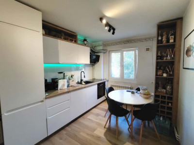 Apartament 3 camere | Et. Intermediar | 63 mpu | Zona Hermes Gheorgheni