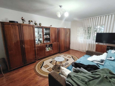 Apartament 3 camere | Decomandat | 65 mpu | Zona Gh. Dima Zorilor