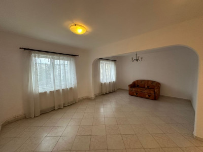 Apartament 4 camere | Garaj | 79 mpu | Zona Gradina Botanica Zorilor