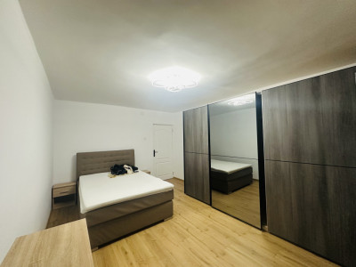 Apartament 3 camere | Decomandat | 74 mpu | zona Mc Donalds Manastur 