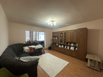 Apartament 4 camere | Decomandat | 81 mpu | Zona Mehedinti Manastur