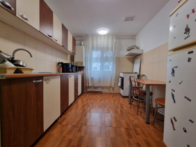 Apartament 3 camere | Decomandat | 65 mpu | Marasti