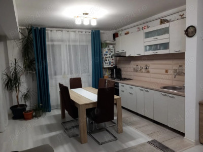 Apartament 3 camere | Decomandat | Parcare | 76 mpu | Zona Regal Baciu