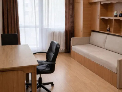 Garsoniera | Etaj Intermediar | 24 + 3 mp balcon | Zona Piata Zorilor