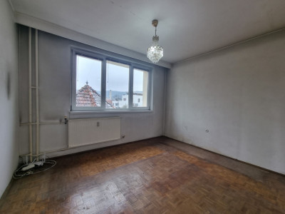 Apartament 3 camere | Etaj Intermediar | 62mpu | Vlahuta Grigorescu