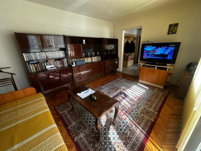 Apartament 3 camere | Decomandat | 65 mpu | Zona Albac Gheorgheni