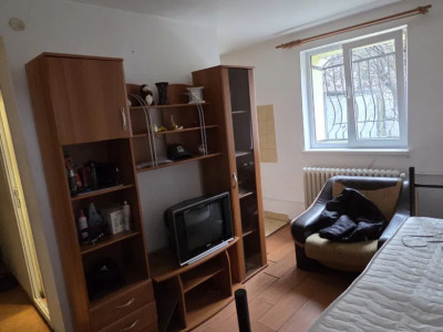 Apartament 2 camere | Decomandat | 27 mpu | Zona Gheorgheni 