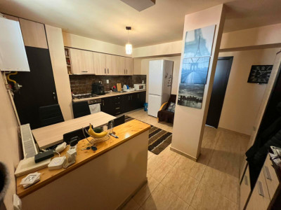 Apartament 2 camere | Etaj intermediar | 50mpu | Zona OMW Marasti
