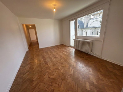 Apartament 3 camere | Decomandat | 67mpu | zona Hermes Gheorgheni