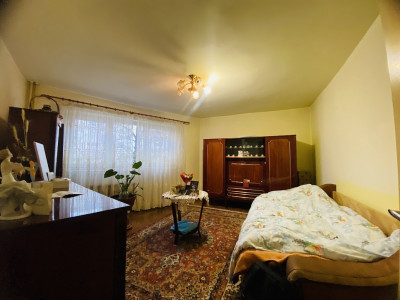 Apartament 4 camere | Decomandat | 80 mpu | Zona Primaverii Manastur