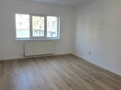 Apartament 3 camere | Renovat | Garaj | 67 mpu | Zona Gh. Dima Zorilor