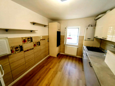 Apartament 3 camere | Renovat | Garaj | 67 mpu | Zona Gh. Dima Zorilor