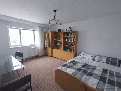 Apartament 4 camere | Etaj Intermediar | 79 mpu | Zona Piata Marasti