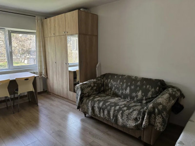 Garsoniera | Renovata  | 27 mpu | Zona Piata Zorilor