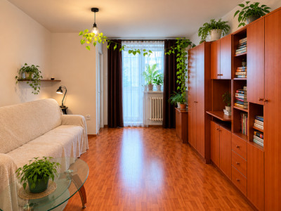 Garsoniera | Decomandata | 28mpu+4mp balcon | Zona Detunata Gheorgheni