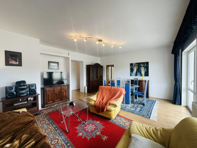 Apartament 3 camere | Garaj | Terasa |100 mpu | zona Campului Manastur