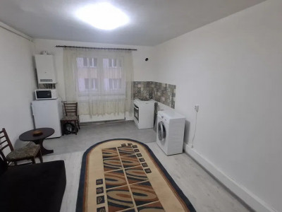 Garsoniera | Investitie | Etaj Intermediar | 21 mpu |Zona D. Rotund