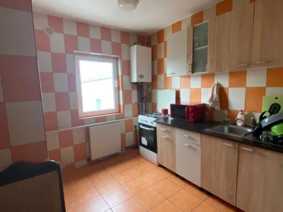 Apartament 3 camere | Decomandat | 67 mpu | zona Mehedinti Manastur