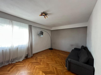 Apartament 2 camere | Decomandat | 53 mpu | Zona Louis Pasteur Zorilor