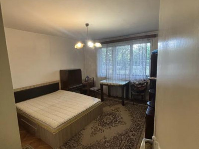 Apartament 3 camere | Decomandat | 61 mpu | Zona Hotel Royal 