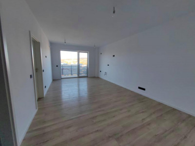 Apartament 2 camere | Etaj Intermediar | 42 mpu |zona Campina Bulgaria