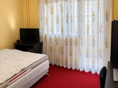 Garsoniera | Investiție | 22mpu +3 mp balcon | zona Lunii Zorilor
